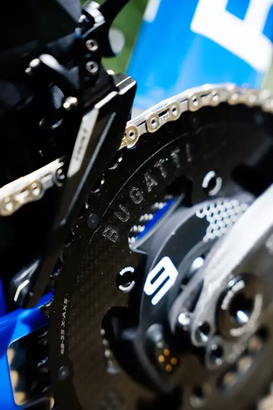 BUGATTI FACTOR ONE